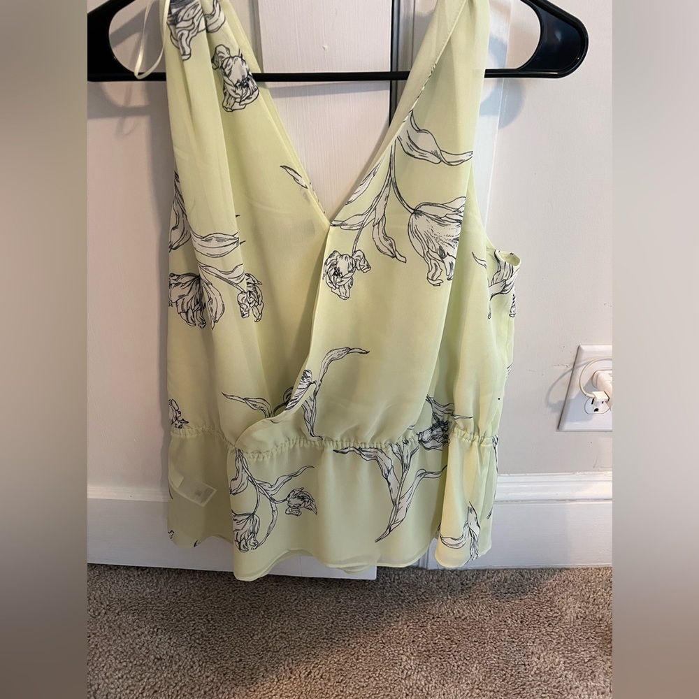 Banana Republic tank blouse